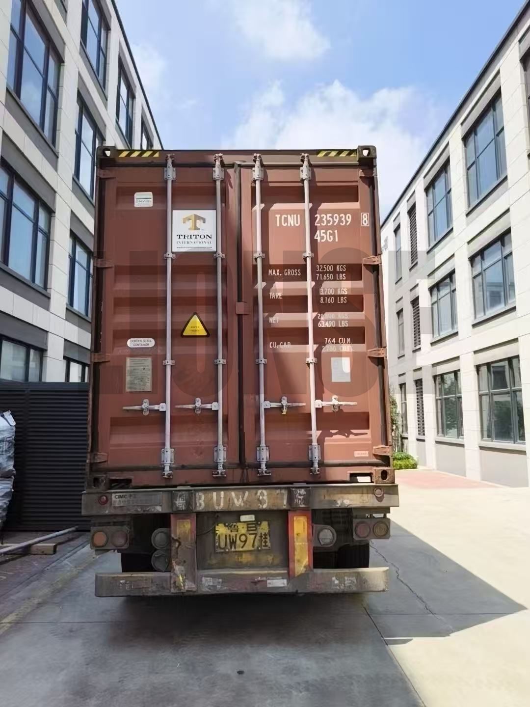 A LIONSE CNC megmunkált alkatrészeket szállít